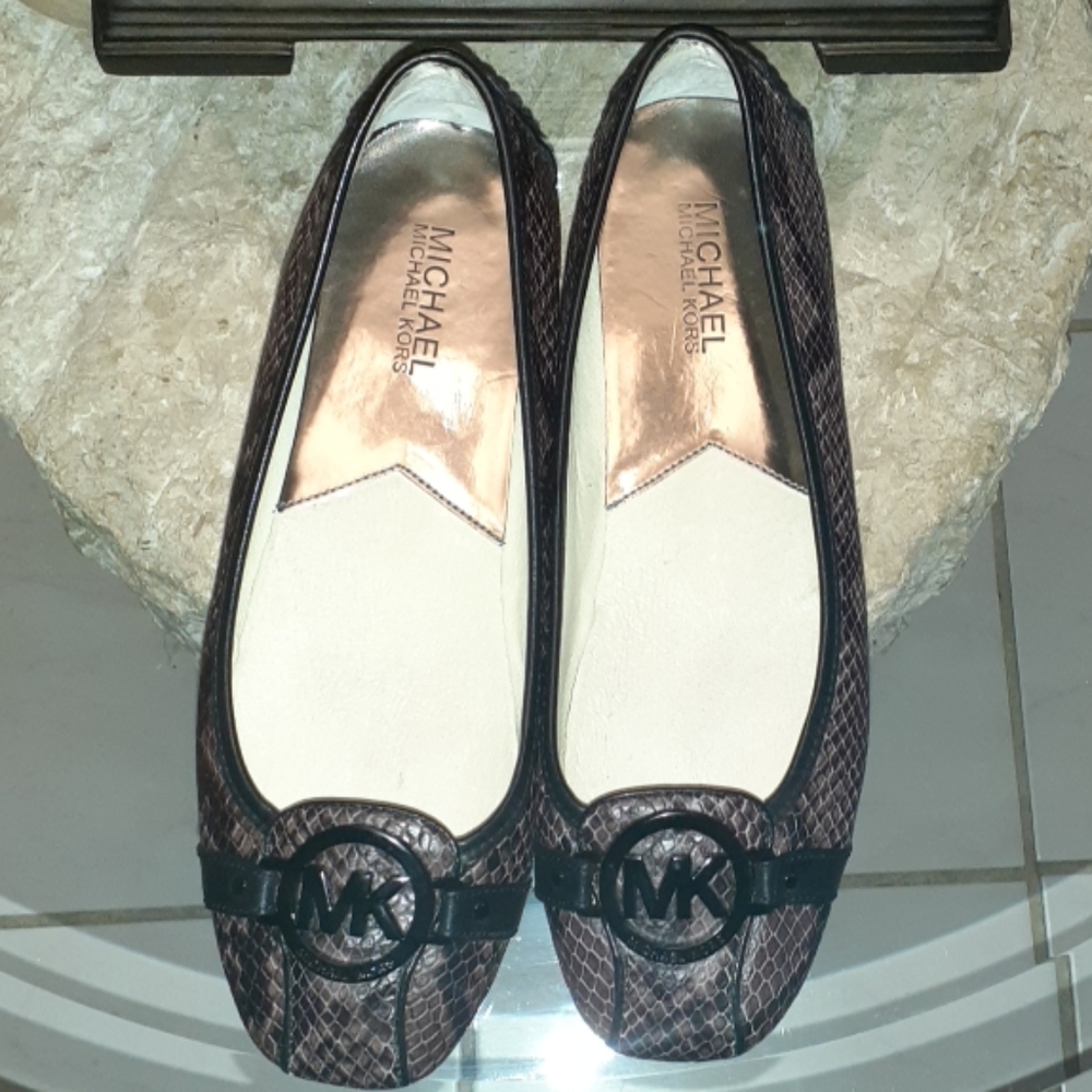 Michael Kors Flats